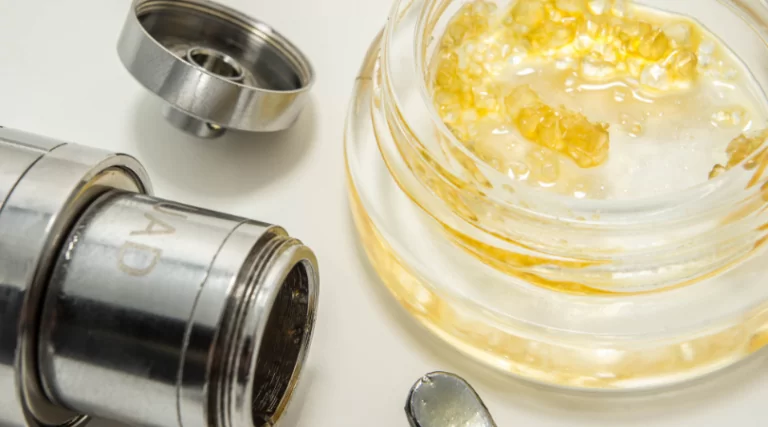 The Best Way to Use THCa – A Comprehensive Guide To THCa Vapes The Best Way to Use THCa - A Comprehensive Guide To THCa Vapes